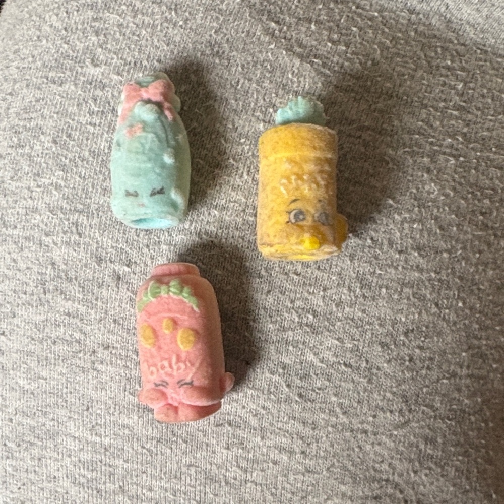Shopkins Fuzzy Baby edition Mini Figures Set